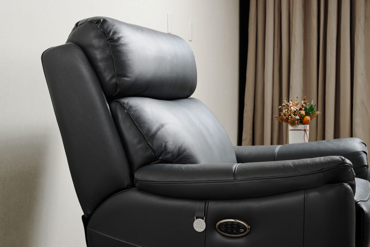 大漢家具的電動沙發讓你放在小坪數也不擔心