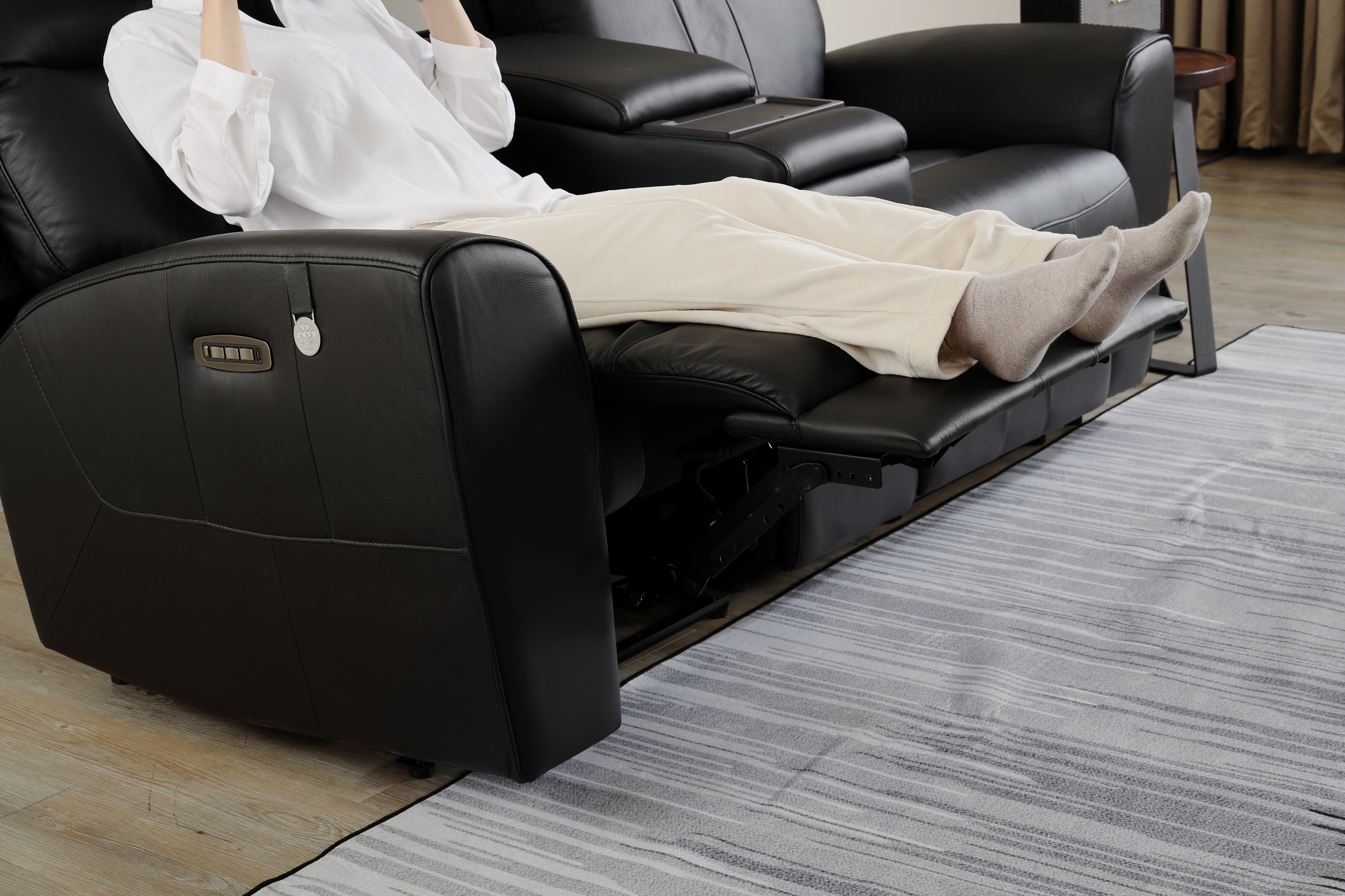 要買可躺式沙發就到大漢家具！