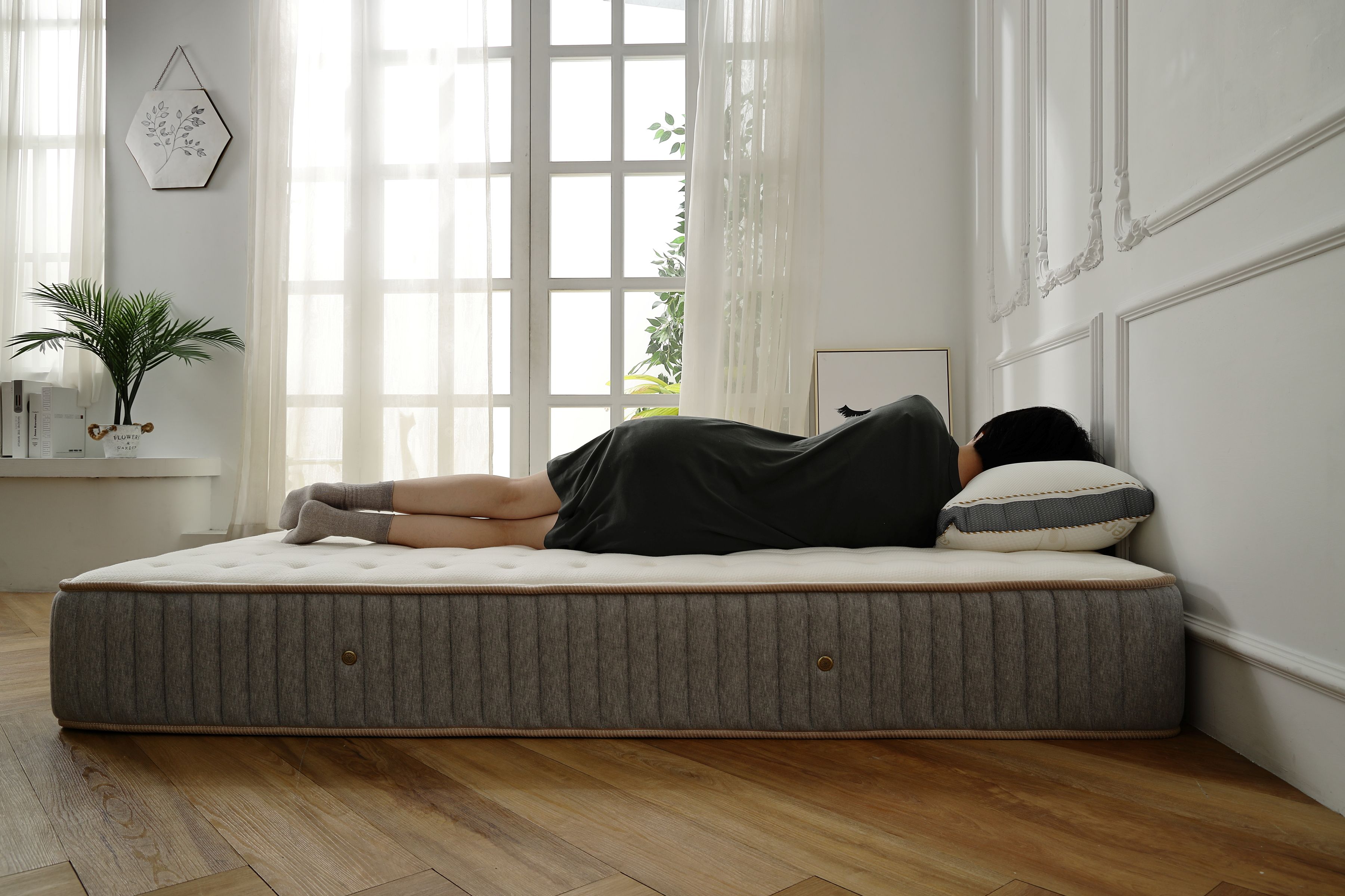 來大漢家具買獨立筒床墊，讓你不擔心床太硬肩膀痛的問題！