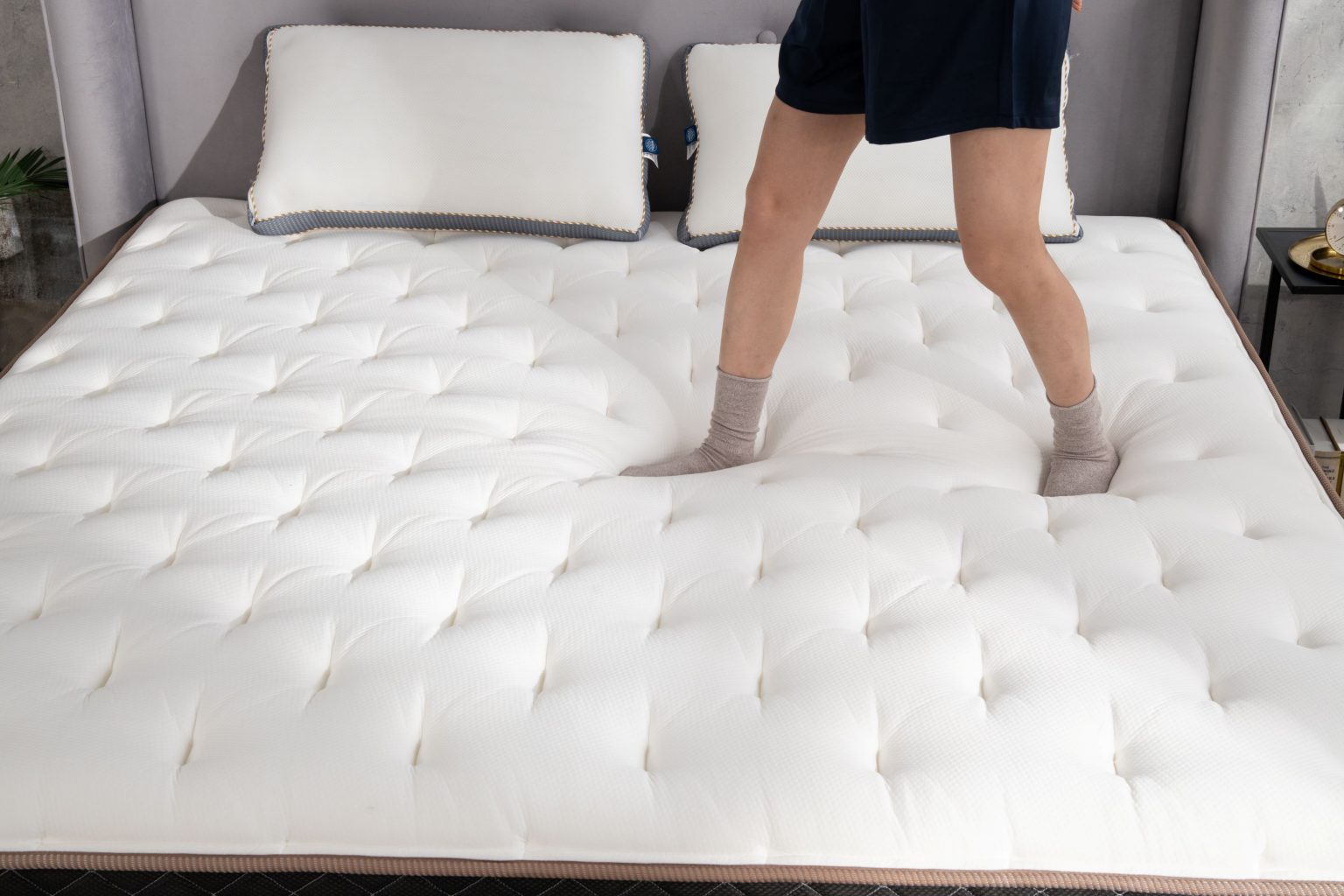 要改善床墊太軟的根本解決方法,還是要買一張有足夠支撐的獨立筒床墊
